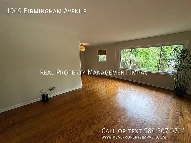 1909 Birmingham Ave — Photo 5