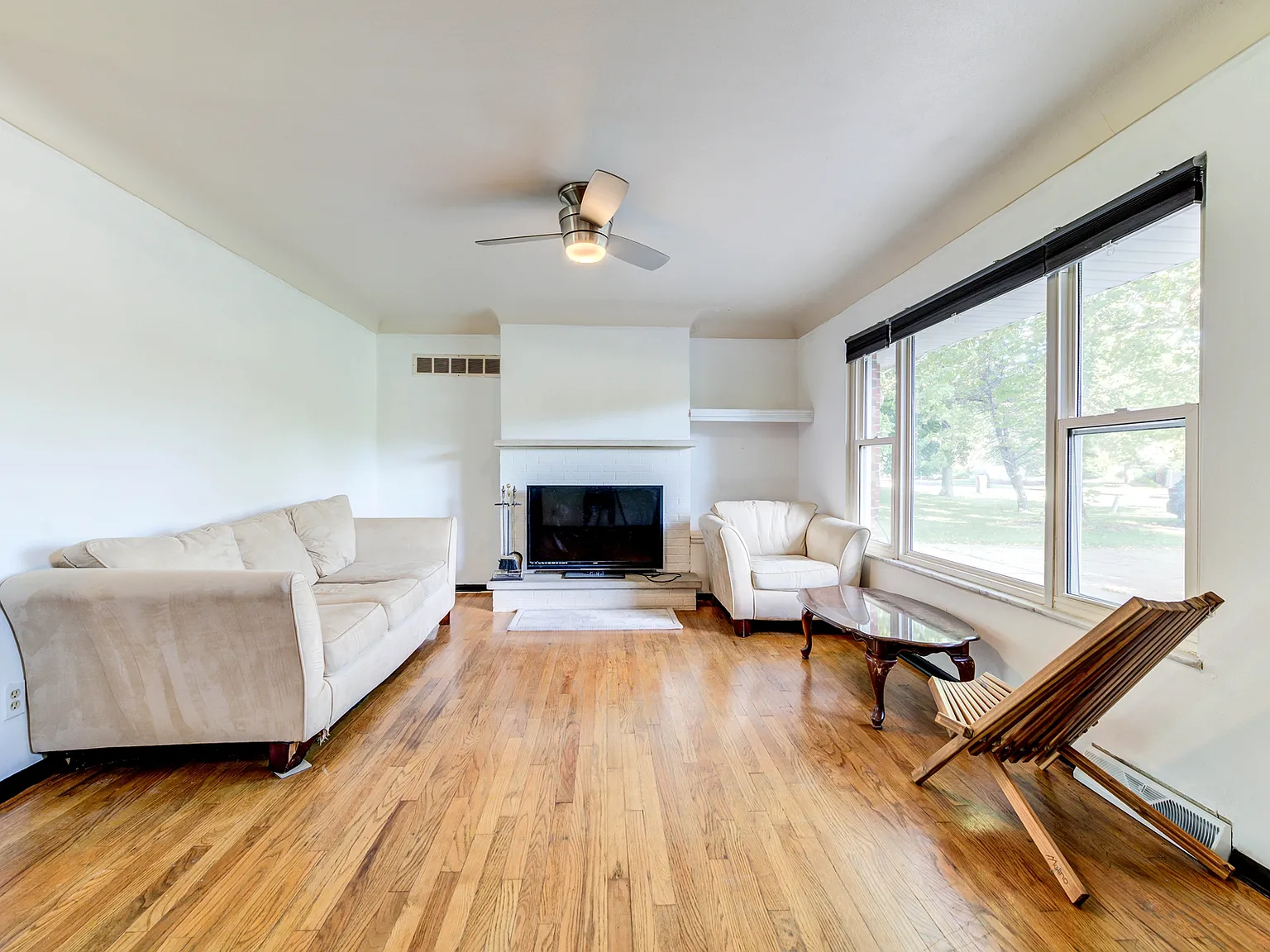 2 bed, 1520 sqft, $2,425 — Photo 3