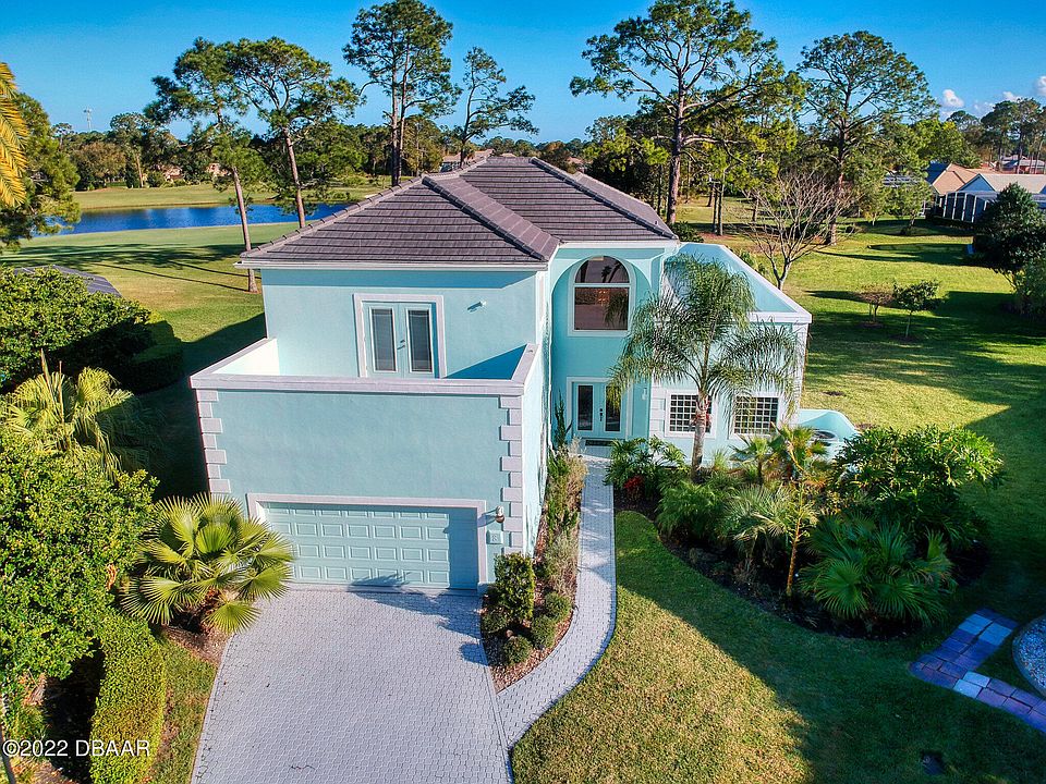 1st image of 8 Bay Pointe Dr