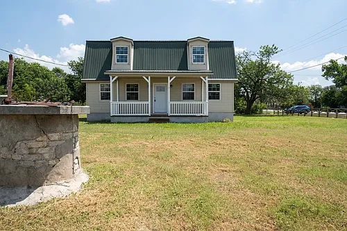 13902 FM 812 Rd Photo 1