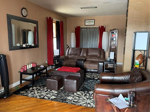 3rd image of 1221 Prospect Ave