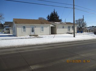 400 E 16th St, Hays, KS 67601