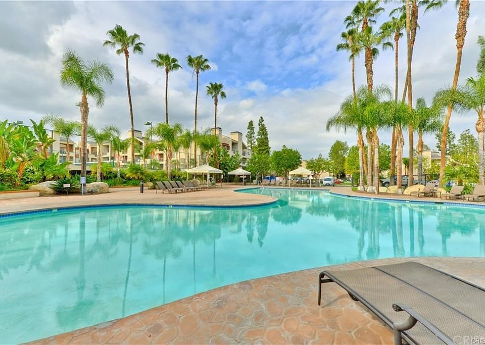 1st image of 5525 Canoga Ave APT 225