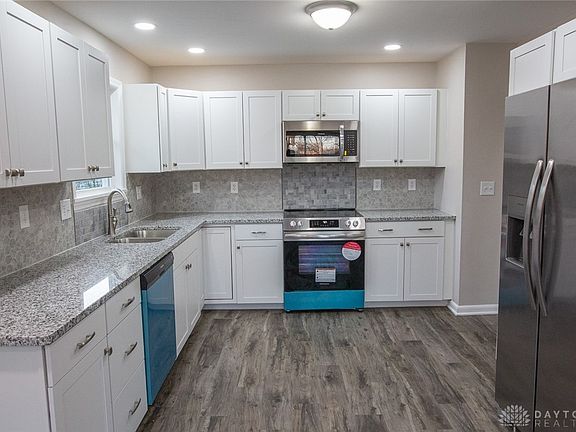 3rd image of 5342 Tucson Dr