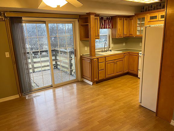 2nd image of 101 Glenbrook Dr