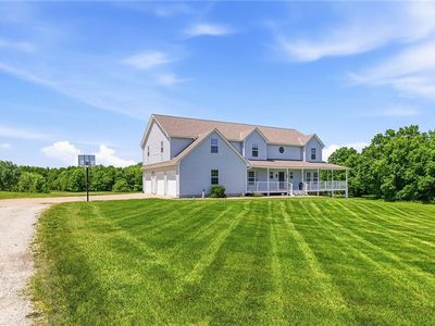 11310 S Hunt Rd, Lone Jack, MO, 64070