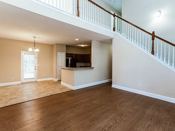 5th image of 4560 Ferncrest Pl