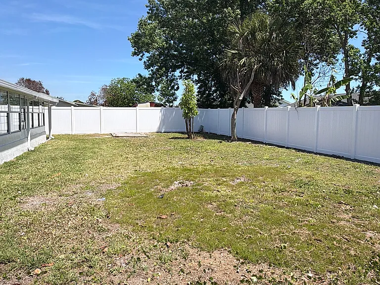 808 Balsamwood Ln — Photo 27