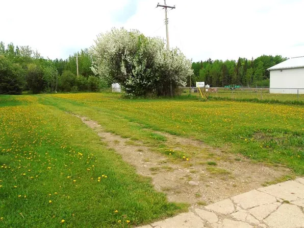 2 1st St E, Big Lakes County, AB T0G 1C0