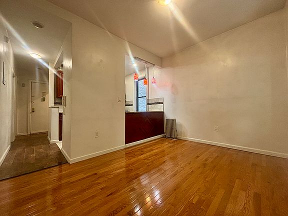 2nd image of 375 Edgecombe Ave APT 6