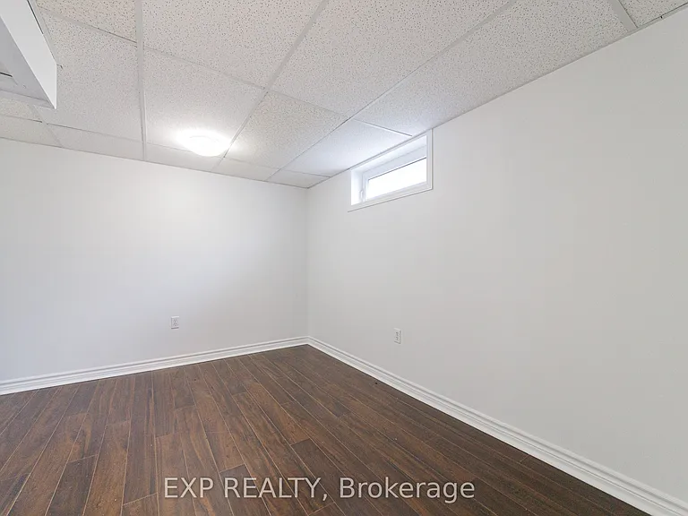 2097 Kingsley Rd — Photo 24