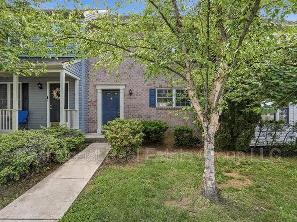 24 Mabel Ln, Martinsburg, WV 25404