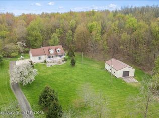 5049 S Saint Clair Rd, Saint Johns, MI 48879