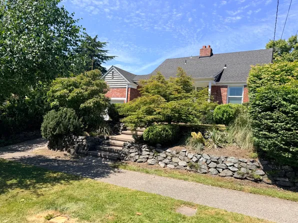 4308 NE 56th St, Seattle, WA 98105