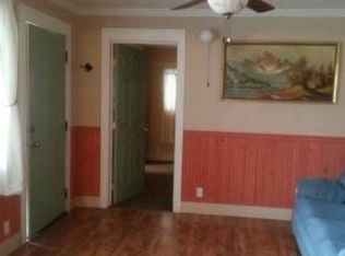 205 W Adams St APT 1, Huntington, OR 97907