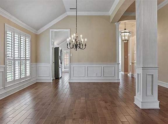 5th image of 3021 Great Southwest Dr