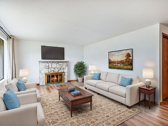 Living Room digitally staged