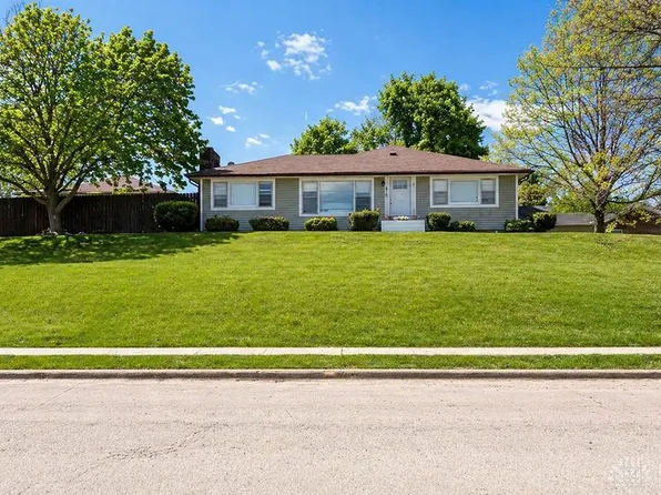 810 S Roosevelt Ave, Piqua, OH 45356