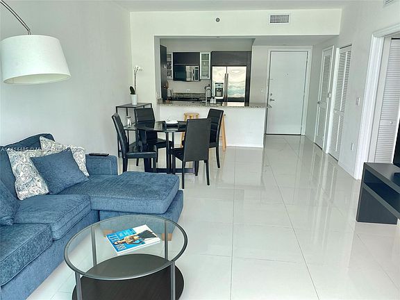 5th image of 950 Brickell Bay Dr APT 3302