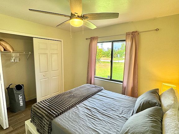 4th image of 17370 W Carnegie Cir #2