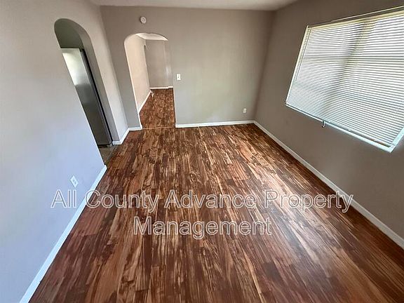 3rd image of 1564 Tilley Ave