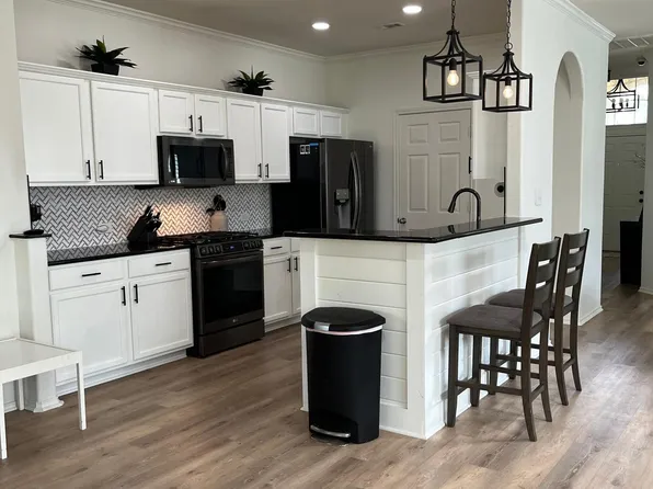 2120 Buffalo Tundra Dr, Austin, TX 78754