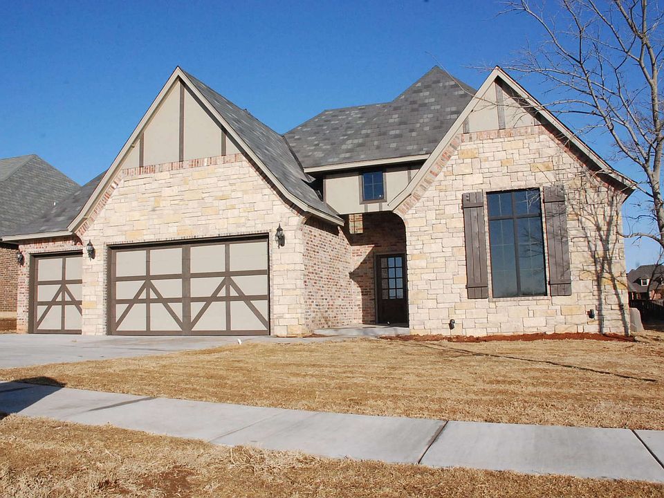 1st image of 5417 NW 130th St
