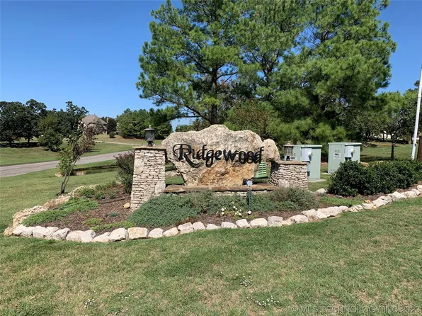 Windsor St, Catoosa, OK 74015