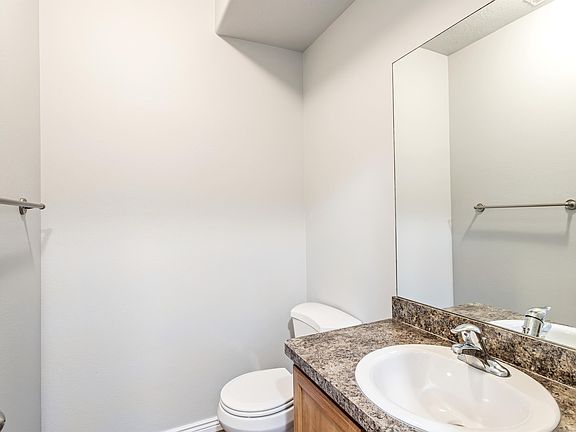 5th image of 247 E Sunshine Dr #1