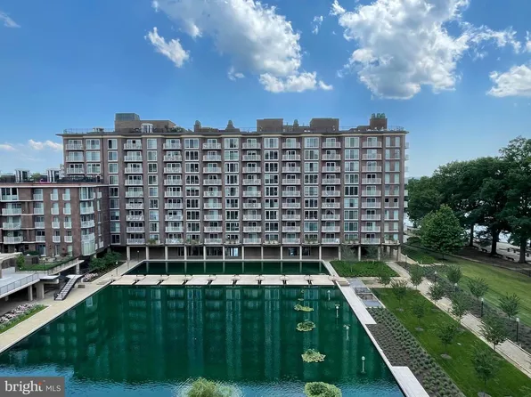 560 N St SW APT N606, Washington, DC 20024