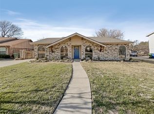 5419 Castleview Ln, Garland, TX 75044