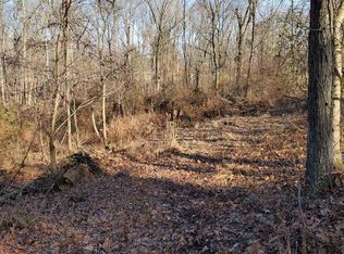 Langebrake Dr, Huntingburg, IN 47542