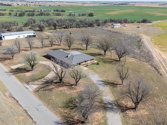 2nd image of 18115 N County Rd #2530