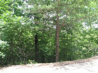 Norris Crest Dr, La follette, TN 37766