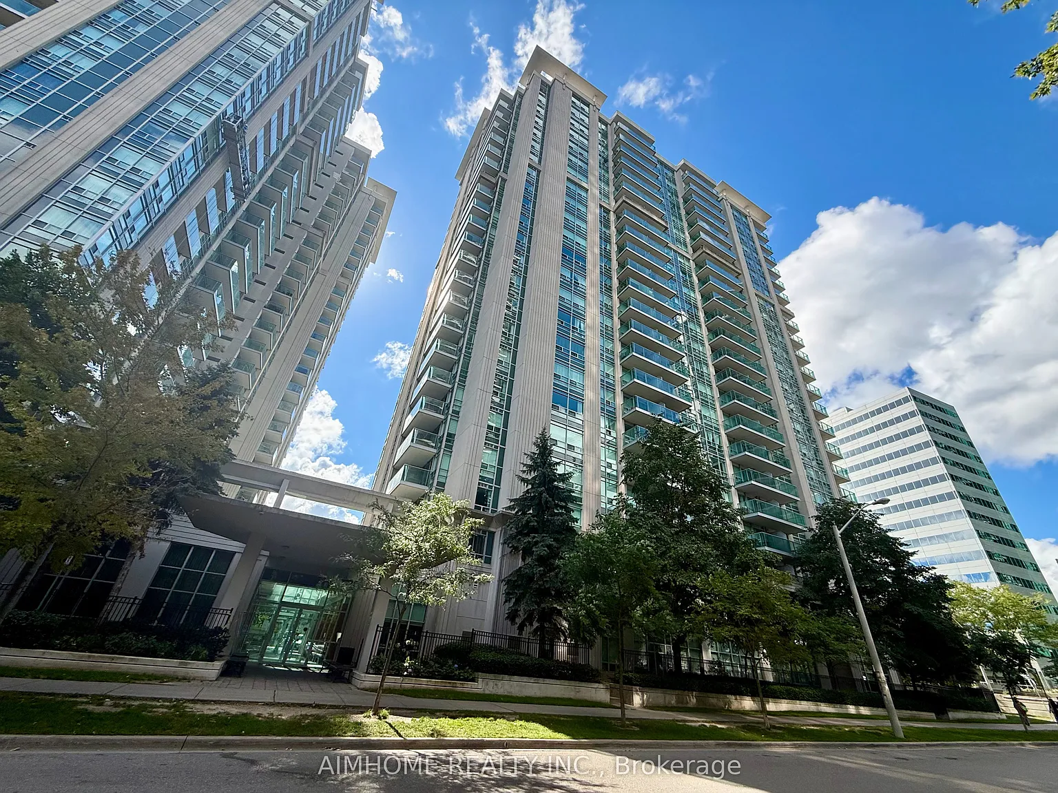2 bed, $2,500 — Photo 1