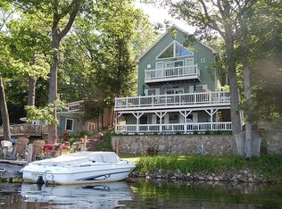 7 Glen Hall Dr, Queensbury, NY 12804