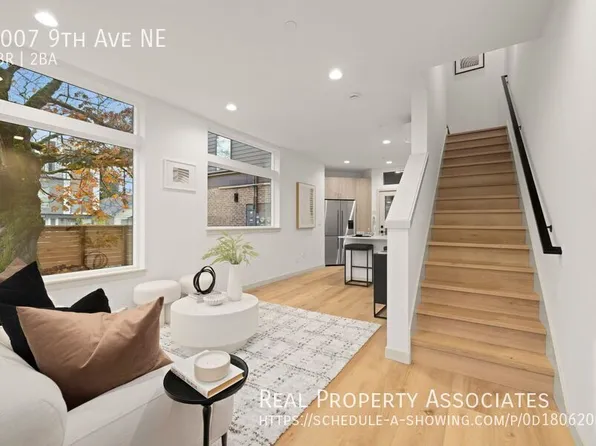 7007 9th Ave NE, Seattle, WA 98115