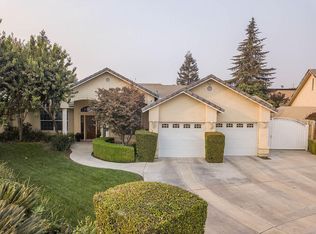 1299 N Greenwood St, Tulare, CA 93274
