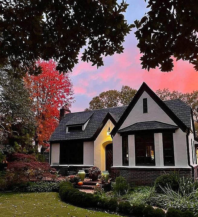 1st image of 745 Cypress Dr