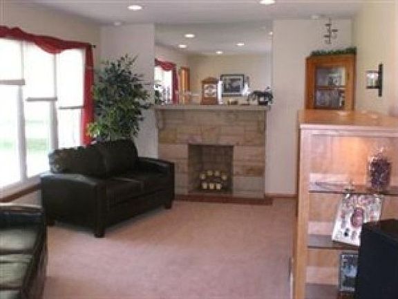 4th image of 6265 W 130th St