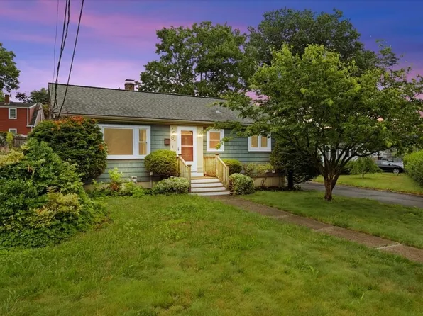 124 Dale St, Roslindale, MA 02131
