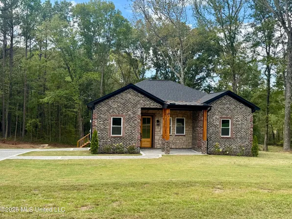 350 Taska Rd, Red Banks, MS 38661