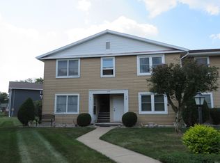 1115C Court Ln, Goshen, IN 46526