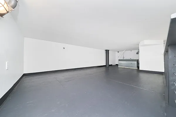 Rented by Living New York | media 13