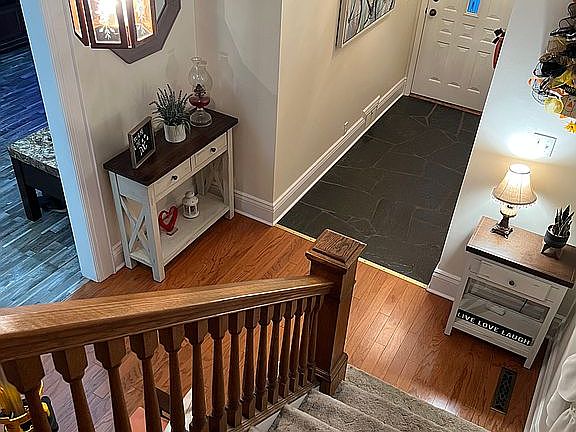 5th image of 1309 Myers Ave