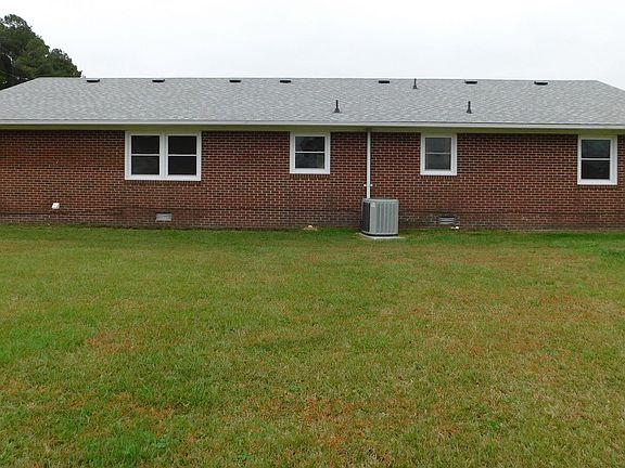 3rd image of 1540 Nixonton Rd