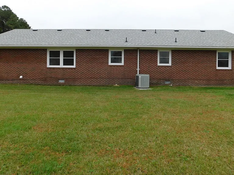 1540 Nixonton Rd — Photo 16