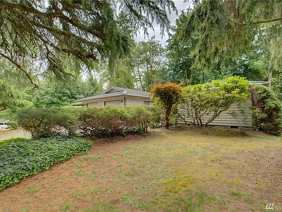 3rd image of 3200 Mayfair Dr SW