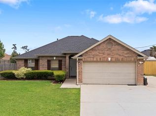 5695 Perrell Ln, Lumberton, TX 77657