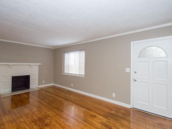 2nd image of 1820 Kipling Dr